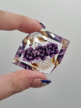 Load image into Gallery viewer, 1940s Purple Reverse Carved Lucite Brooch
