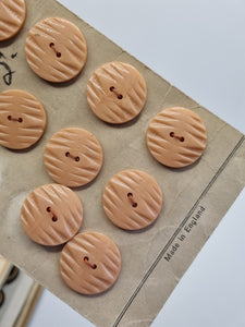 1940s Deadstock Carded Peach Buttons