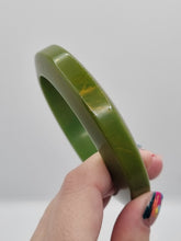 Load image into Gallery viewer, 1940s Thick Olive Greem Marbeld Unusual Shape Bakelite Bangle
