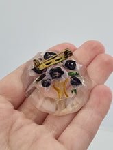 Load image into Gallery viewer, 1940s Lilac Flower Reverse Carved Lucite Brooch
