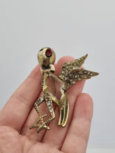 Load image into Gallery viewer, 1940s Unsigned H Pomerantz Figuarl Glass and Metal Bug Brooch
