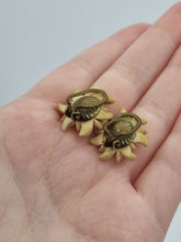 Load image into Gallery viewer, 1940s Carved Edelweiss Earrings
